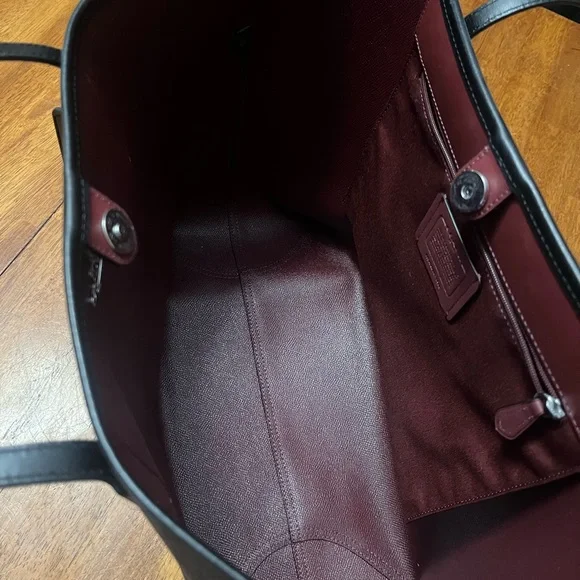 Coach Signature Multicolor Graphic City Tote - Picture 3 of 3